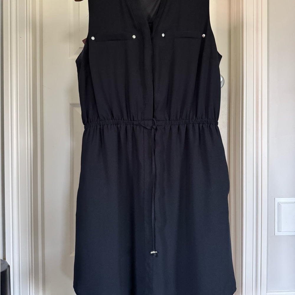 Sporty Black Sleeveless Dress